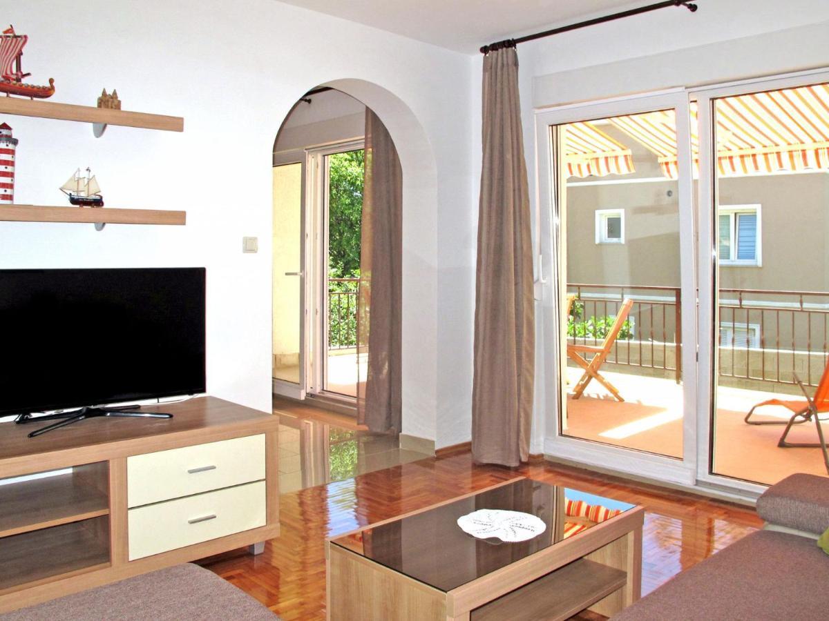 Apartment Luka - Nov103 By Interhome Novi Vinodolski Dış mekan fotoğraf